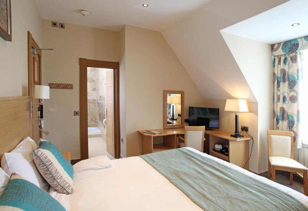 Pier Hotel 3*